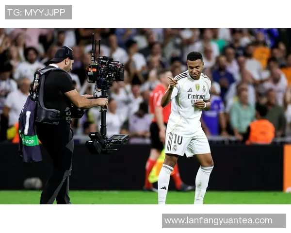 今日焦点战皇马强强对话巅峰对决即将打响全场期待燃爆绿茵舞台